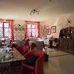 Lauri Hotel Neive