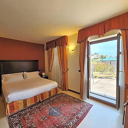 Hotell Lauri Neive